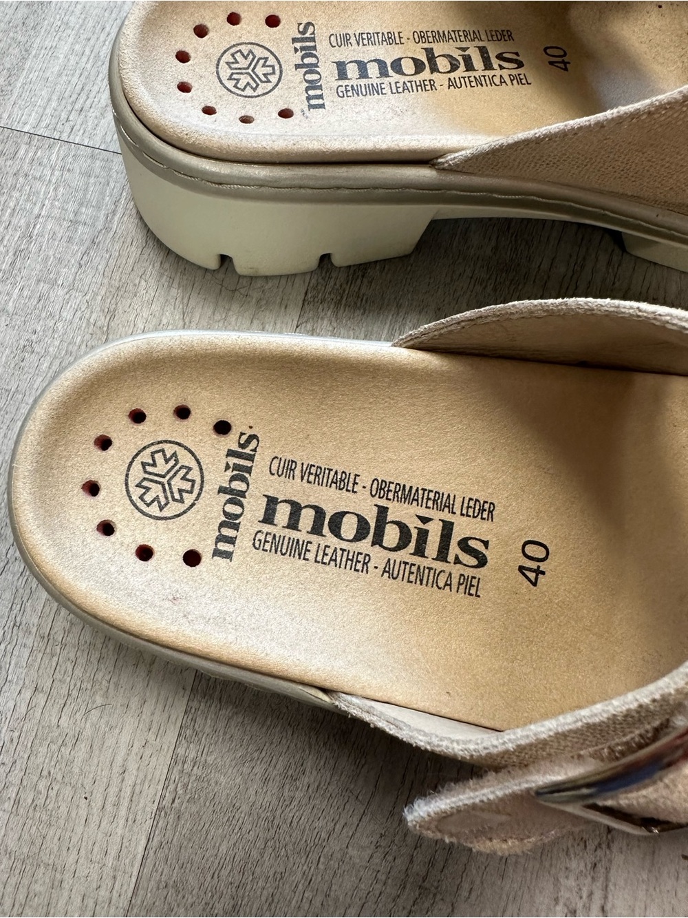 Mephisto Beige Leather Dual-Buckle Comfort Sandal - Picture 3 of 7